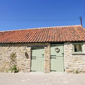  Holiday home Puddleduck Cottage,