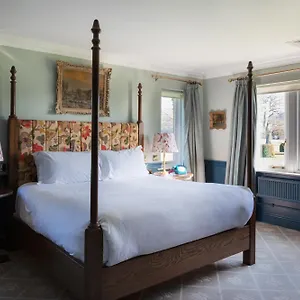 Отель The Devonshire Arms At
